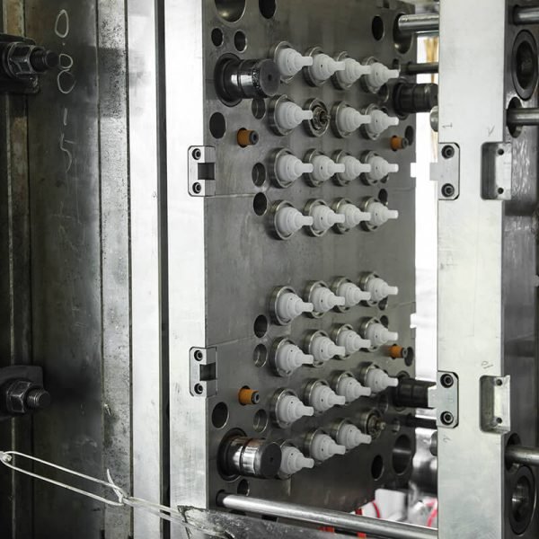 Plastic pump Injection mold